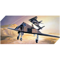 Academy 1/72 F-117A Stealth Fighter/Bomber Nighthawk Plastic Model Kit [12475]