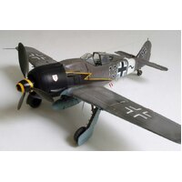 Dragon 1/48 Focke-Wulf Fw190A-8 Plastic Model Kit [5502]