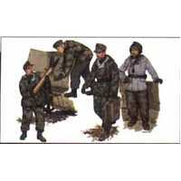 Dragon 1/35 German Self-Propelled Gun Crew [6016]