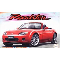 Fujimi 1/24 Mazda Roadster (ID-277) Plastic Model Kit [04632]