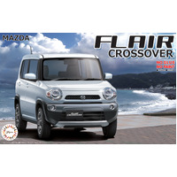 Fujimi 1/24 Mazda Flair Crossover (Pure White Pearl) (C-NX-4) Plastic Model Kit [06603]