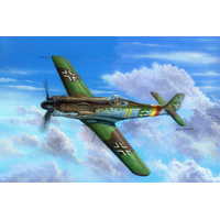 HobbyBoss 1/48 Ta 152 C-11 Plastic Model Kit [81704]