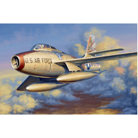 HobbyBoss 1/48 F-84F Thunderstreak Plastic Model Kit [81726]