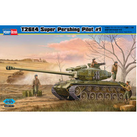 HobbyBoss 1/35 T26E4 Super Pershing, Pilot #1 Plastic Model Kit [82426]