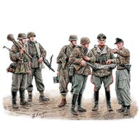 Master Box 1/35 Let's stop them here! German Military Men, 1945 Plastic Model Kit