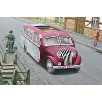 Roden 1/72 OPEL BLITZBUS "Strassenzepp Essen" Plastic Model Kit