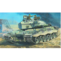 Trumpeter 1/35 British Challenger II Plastic Model Kit [00308]