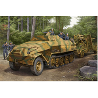 Trumpeter 1/35 Sd.Kfz.8 Gepanzerte 12t Plastic Model Kit [01584]