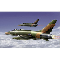 Trumpeter 1/72 F-100F Super Sabre