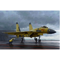 Trumpeter 1/72 Chinese J-15 with flight deck