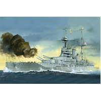 Trumpeter 1/700 HMS Queen Elizabeth 1918 Plastic Model Kit [05797]