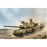 Trumpeter 1/35 Russian T-80UM MBT Plastic Model Kit