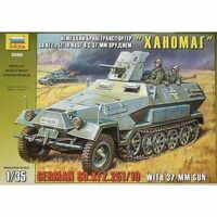 Zvezda 1/35 Sd.Kfz.251/10 Ausf.A with 3.7cm PAK Plastic Model Kit