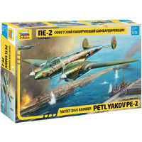 Zvezda 1/72 Petlyakov Pe-2 Soviet Fighter/Bomber WWII Plastic Model Kit