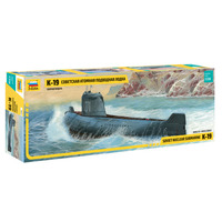 Zvezda 1/350 K-19 Soviet Nuclear Submarine "Hotel" Class Plastic Model Kit