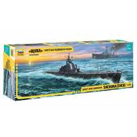 Zvezda 1/144 Soviet WWII "Shchuka" class submarine Plastic Model Kit