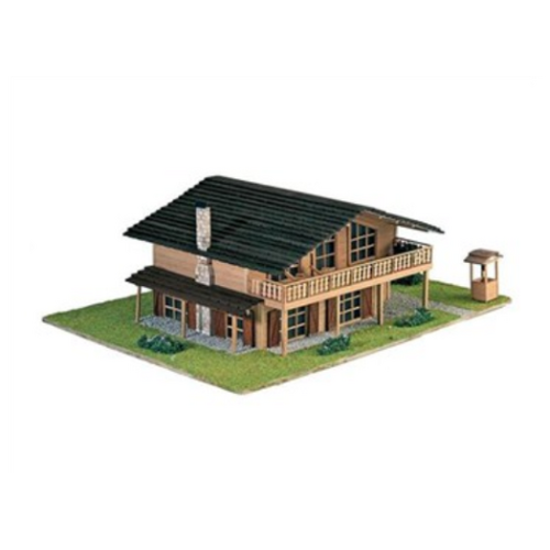 Artesania 1/72 Chalet Alpine With Wishing Well Wooden Model [30602]