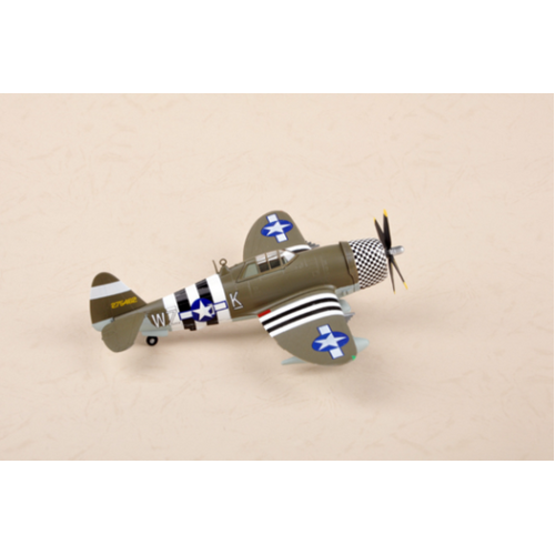 Easy Model 1/72 P-47 Thunderbolt France AF "White 70" Assembled Model [36422]