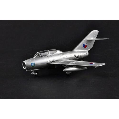 Easy Model 1/72 Mig-15 UTI Czechoslovakia Air Force.(S-103) Assembled Model [37137]