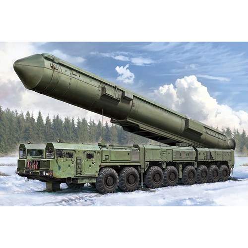 HobbyBoss 1/72 15U175 TEL of RS-12M1 Topol-M ICBM complex Plastic Model Kit [82952]