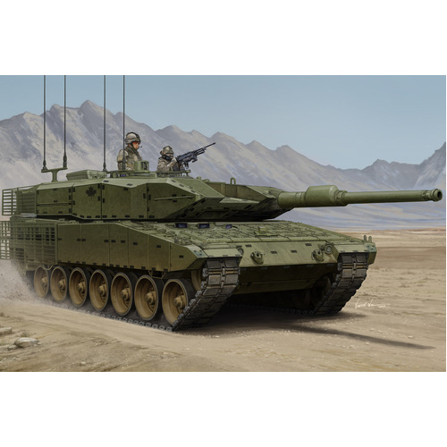 HobbyBoss 1/35 Leopard 2A4M CAN Plastic Model Kit [83867]