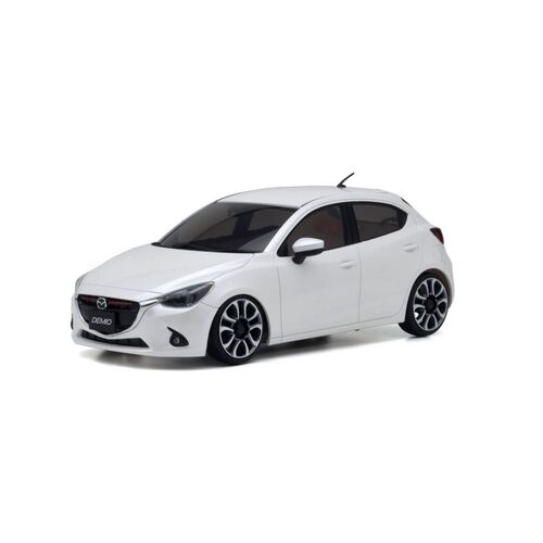 Kyosho ASC MA-03F MAZDA Demio XD Touring Snow Flake White Pearl Mica