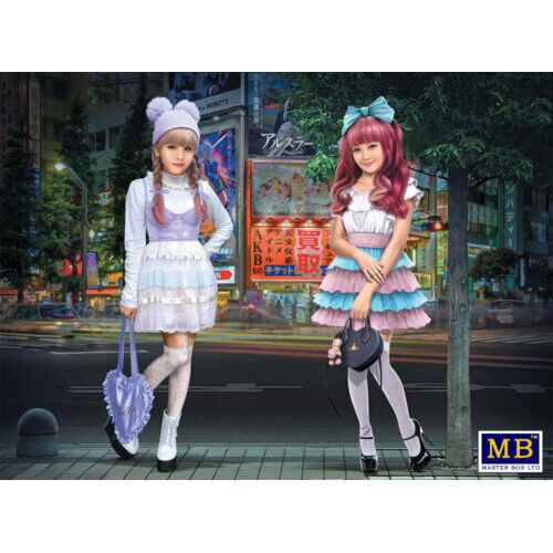 Master Box 1/35 Kawaii fashion leaders. Minami and Mai Plastic Model Kit