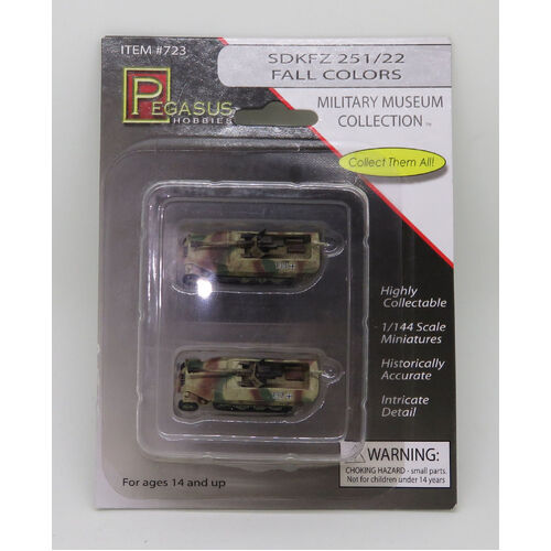 Pegasus 1/144 Sd. Kfz. 251/22 Fall Colors, prepainted