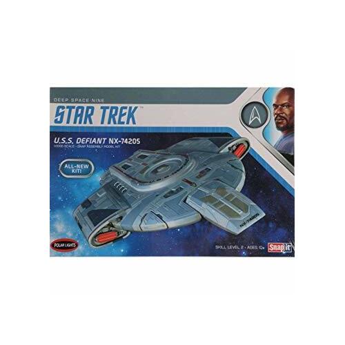 Polar Lights 1/1000 Star Trek U.S.S. Defiant  Plastic Model Kit