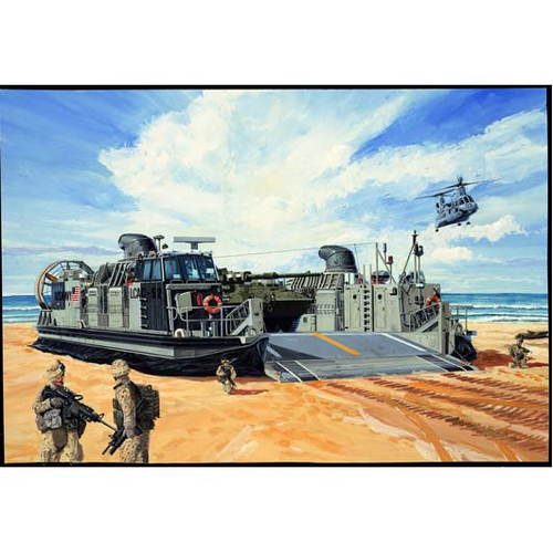 Trumpeter 1/144 USMC Landing Craft Air Cushion