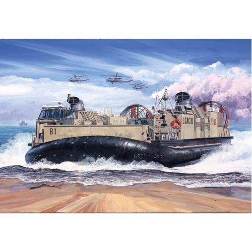 Trumpeter 1/72 USMC Landing Craft Air Cushion (LCAC)